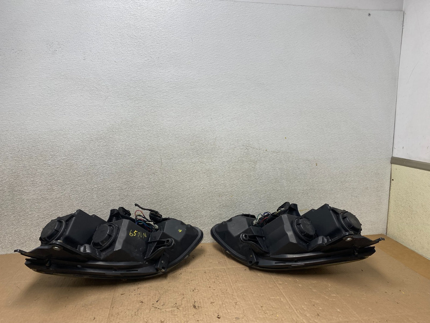 2007 to 2012 Gmc Acadia Left+Right Side Set LED Black Headlights  W1059 DG11
