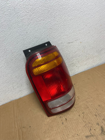 1998 to 2001 Ford Explorer Right Passenger Side Tail light AD3168 LK2