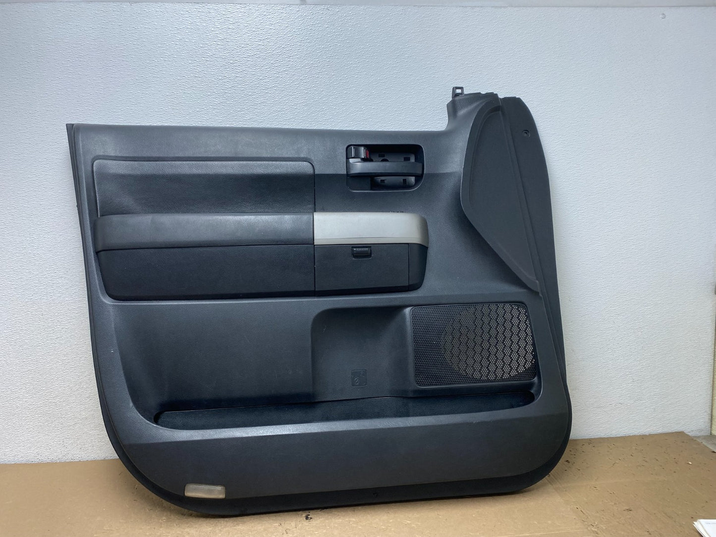 2007 to 2010 Toyota Tundra Left Driver Side Door Panel AF49650