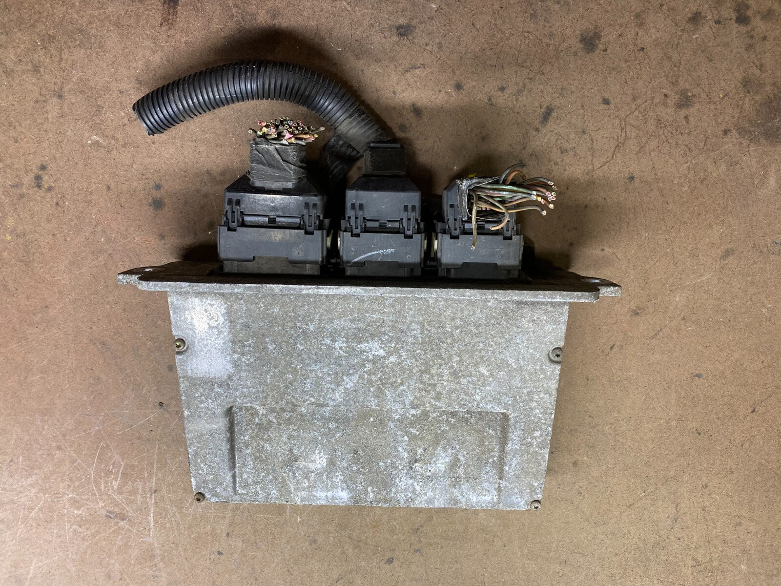 2005 Ford E-Series 5.4L Engine Control Computer 5c2a-12a650-crb L4001 DG1