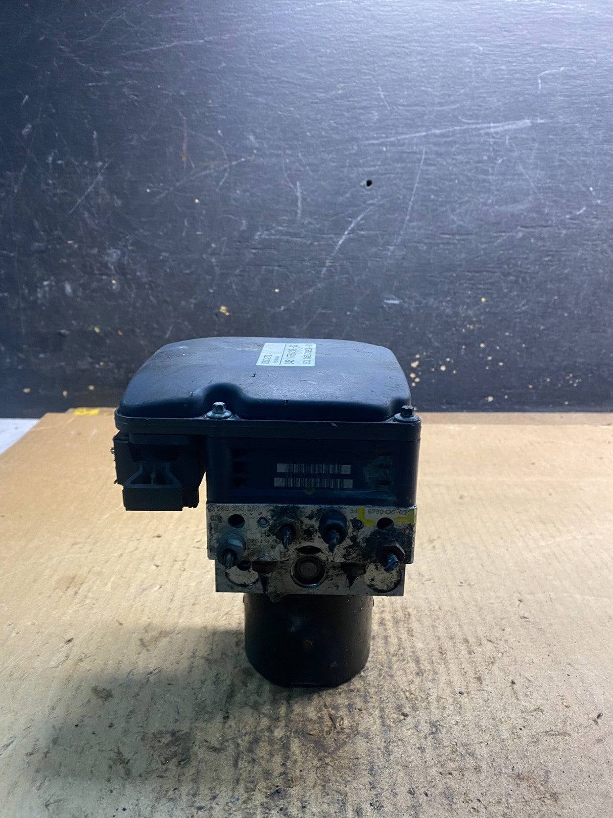 2007 to 2010 BMW X5 E70 ABS Anti-Lock Brake Pump 3451 66780126-06 OEM z2421 DG4