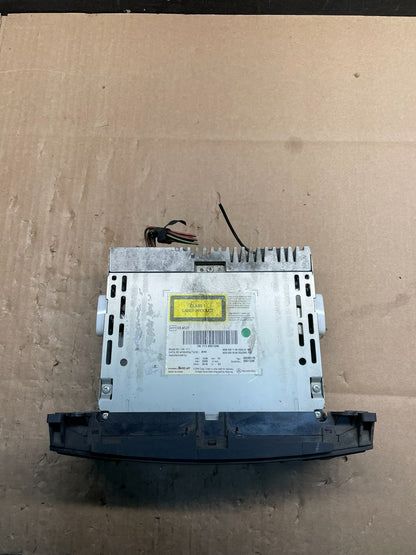 2007-2009 Mercedes Dodge Sprinter STEREO Radio OEM A 9068200786 W1323 PS5