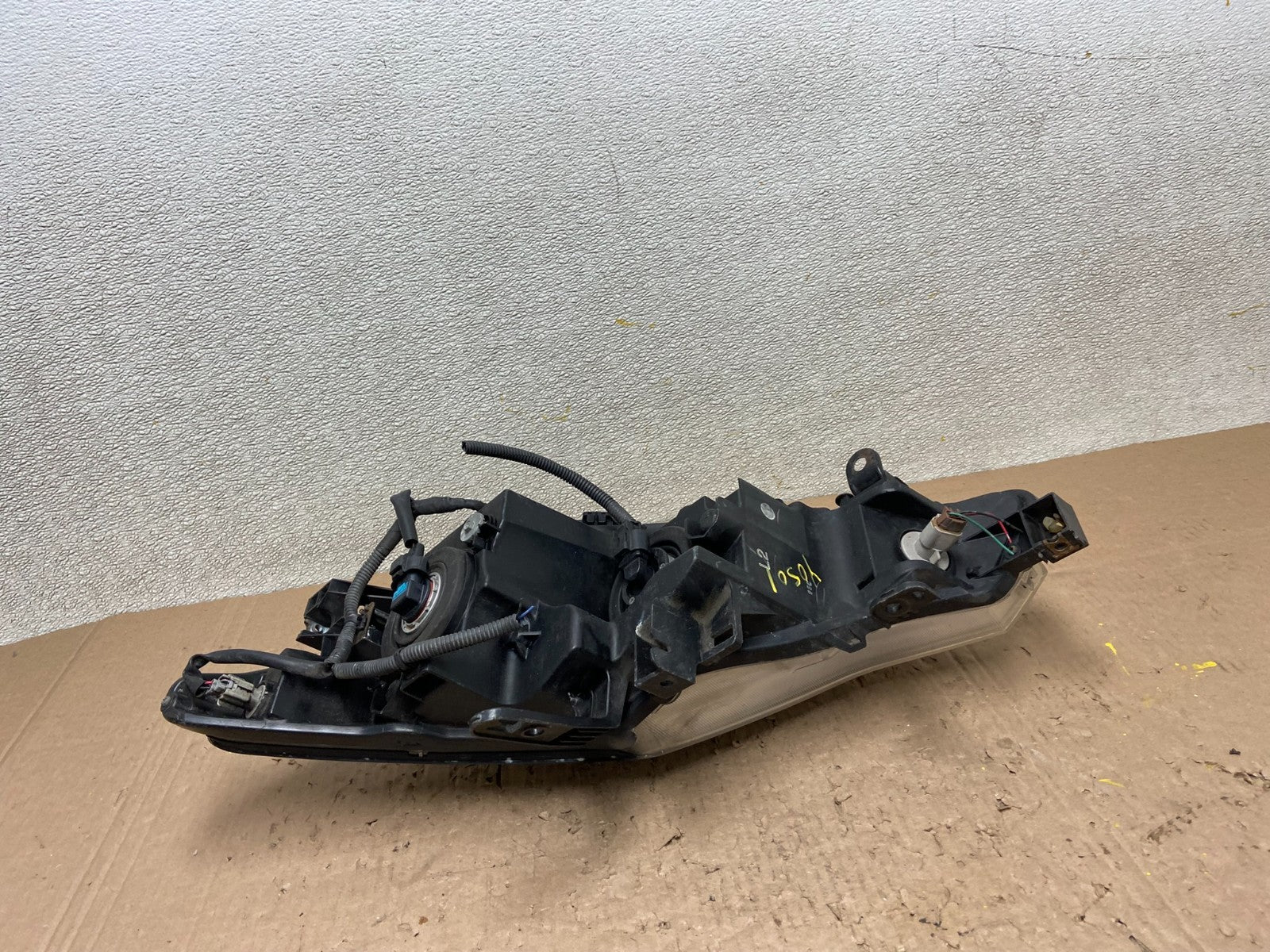 2011 to 2014 Nissan Murano Headlight Right Passenger Rh Oem Halogen Y0501 DW6