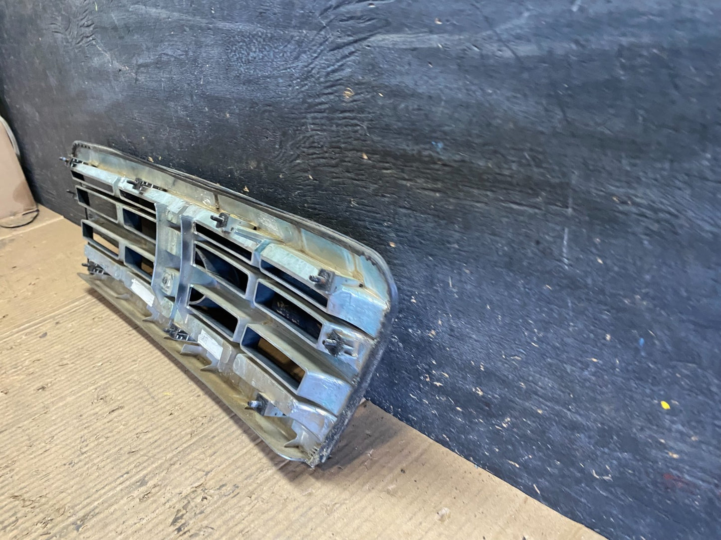 2004 to 2006 Kia Optima Front Grille Grill S9605 PS6