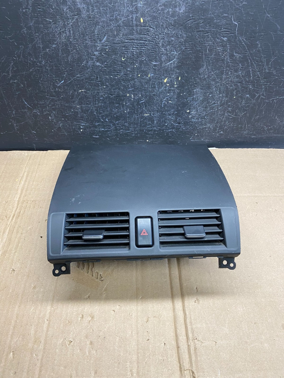 2007 to 2009 Mazda 3 Center Dash Hazard Air Vent Cover Switch AD7113 DG0
