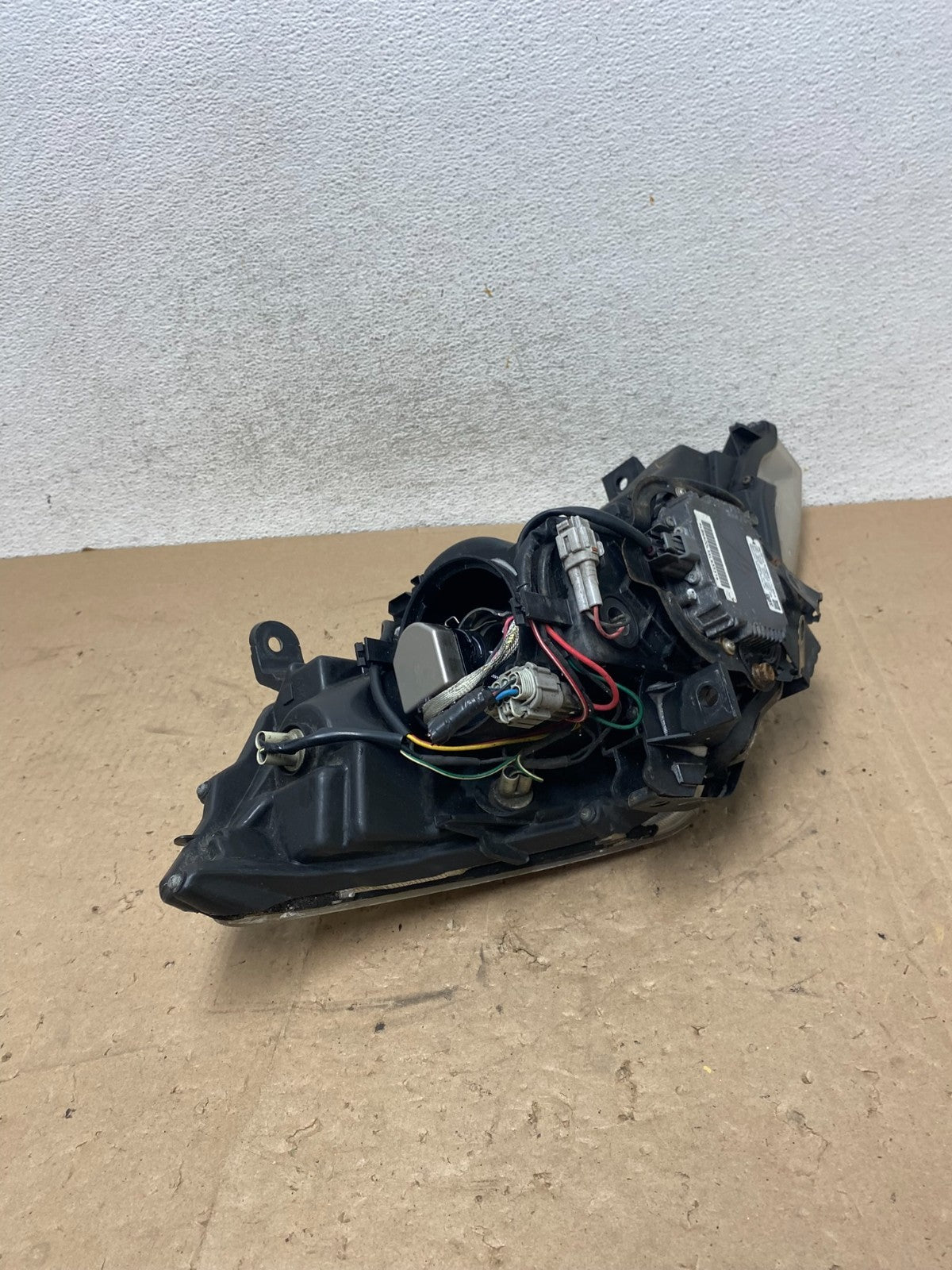 2003 to 2007 Nissan Murano Headlight Xenon HID Left Driver LH AG5452 DW6