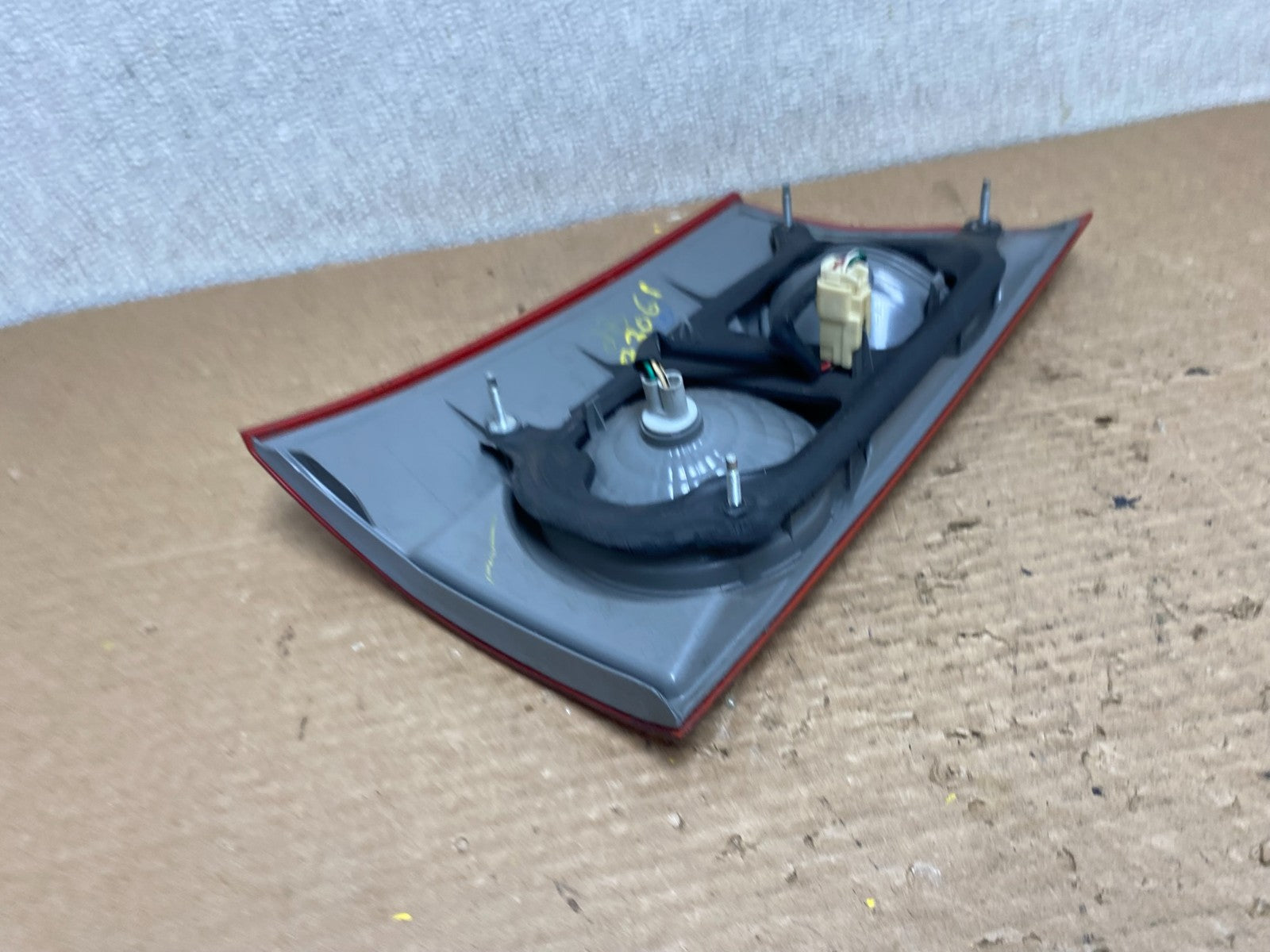 2006 to 2010 Toyota Sienna Right Passenger Side Rh Inner Tail Light Oem Z3061 DW5