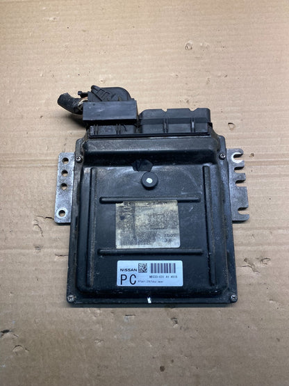 2004 Nissan Titan Ecm Ecu Engine Control Computer MEC33-630 D1 AD9430 DG0