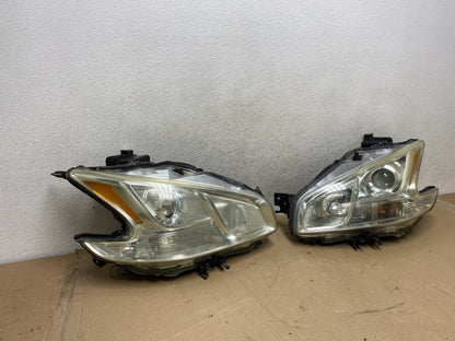 Halogen 2009 to 2014 Nissan Maxima Left+Right Set Side Headlights AH6714 DW1