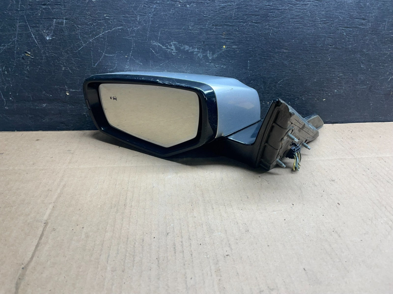 2016 to 2019 Cadillac CTS Left Driver Lh Power Door Mirror Oem P2843 DG2