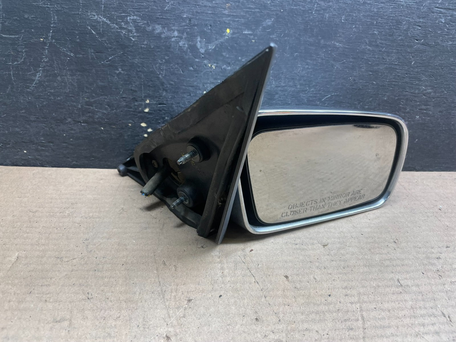 1988 to 1992 Chrysler New Yorker Right Passenger RH Side View Mirror P7360 DG2