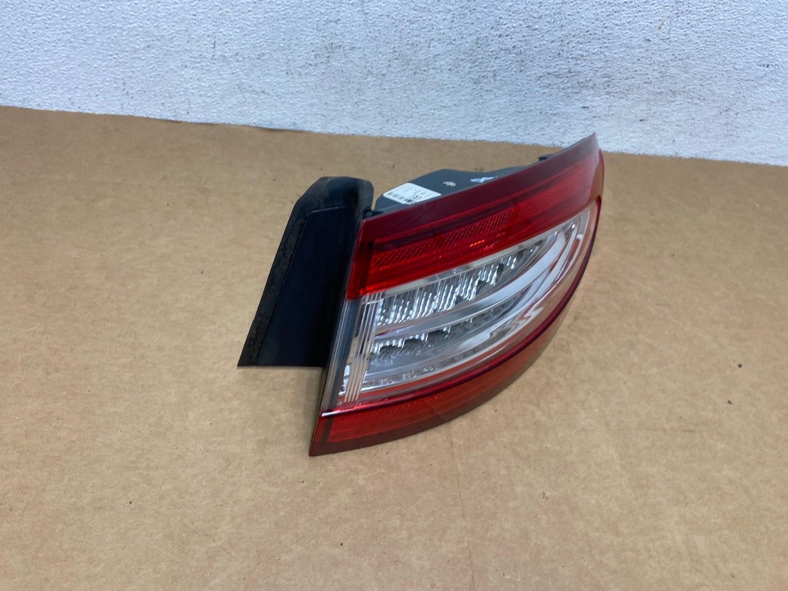 2013 to 2016 Ford Fusion Right Passenger RH Side Tail Light AD4430 LK2