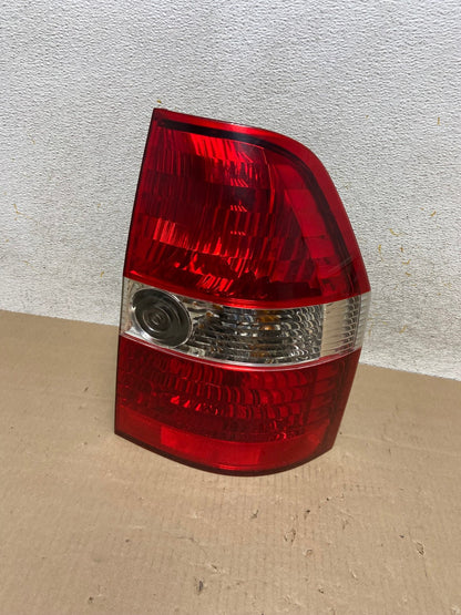 2001 2002 2003 Acura Mdx Right Passenger Rh Side Tail Light AI2153 LK0