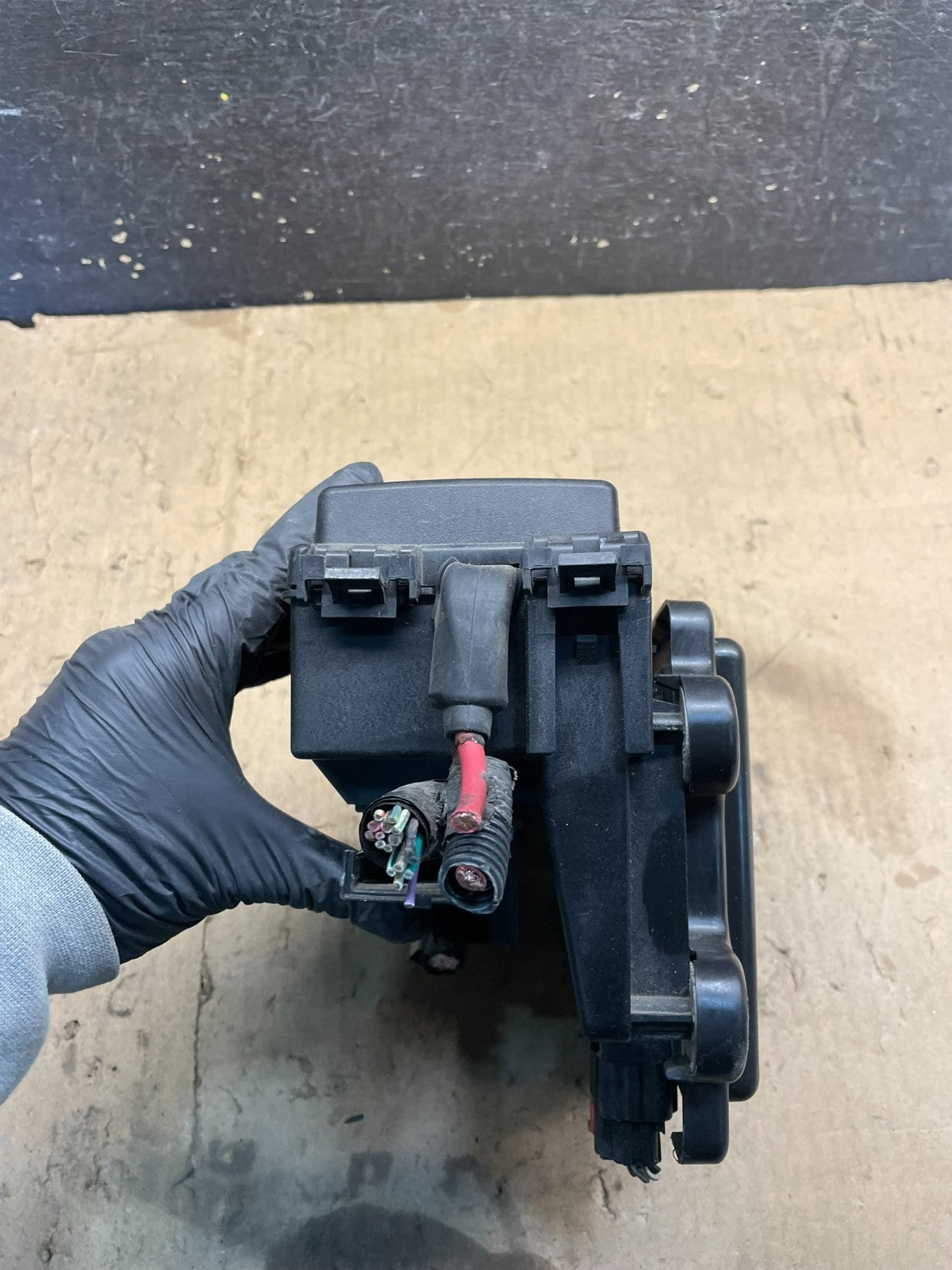 2005 Jeep Grand Cherokee Fuse Box Relay Body BCM Module Panel Oem w7435 DG3