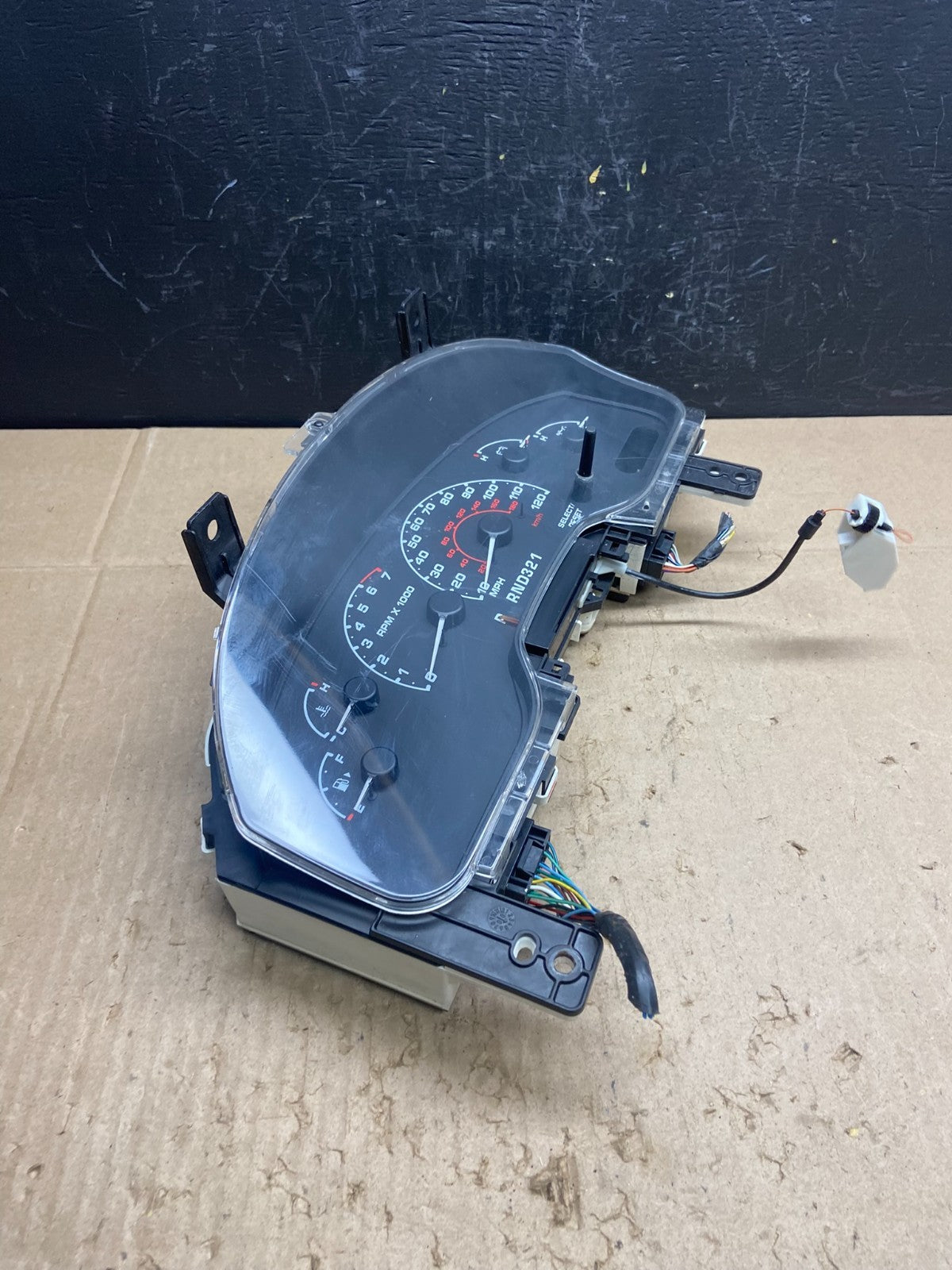2002 Ford Explorer Speedometer Cluster Gauge OEM ab9760 DG1