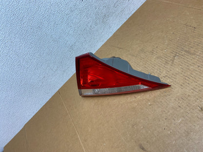 2015 - 2017 Toyota Camry Right Passenger RH Side Tail Light Inner AD9098 DW1