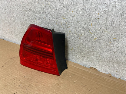 2006 2007 2008 BMW 328i 3 Series Left Driver Lh Side Tail Light AH8498 LK2