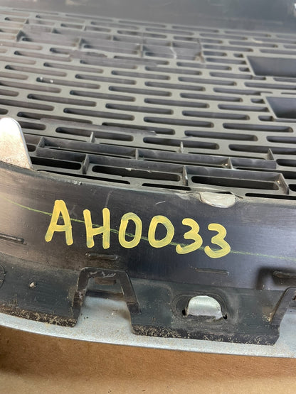 2007 to 2012 GMC Acadia Front Upper Grill Grille AH0033 DG5