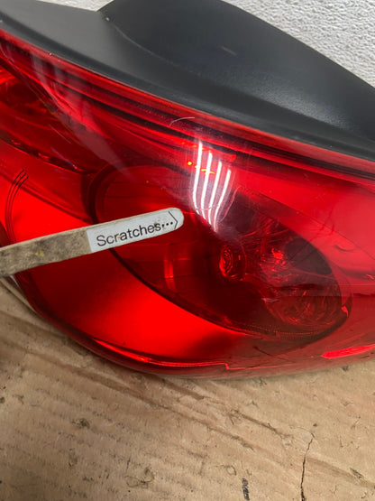 2011 2012 2013 Hyundai Elantra Sedan Right Passenger Tail Light AD4091 LK3