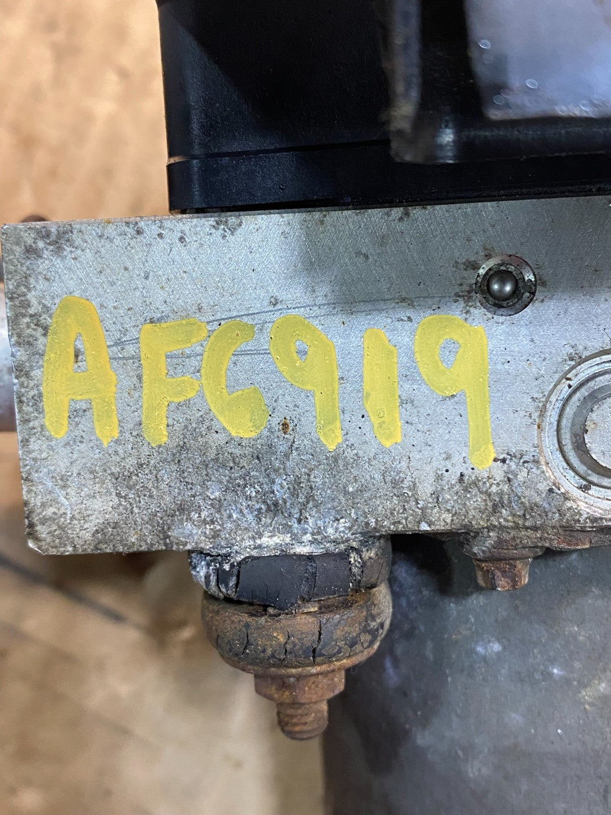 2009 2014 Chevrolet Tahoe Suburban ABS Anti Lock Brake Pump AF6919 DG7