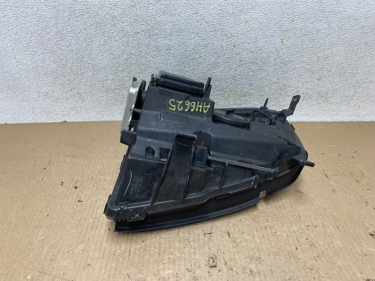 2007 - 2014 Cadillac Escalade Left Driver LH Side Xenon HID Headlight AH6625 DW7