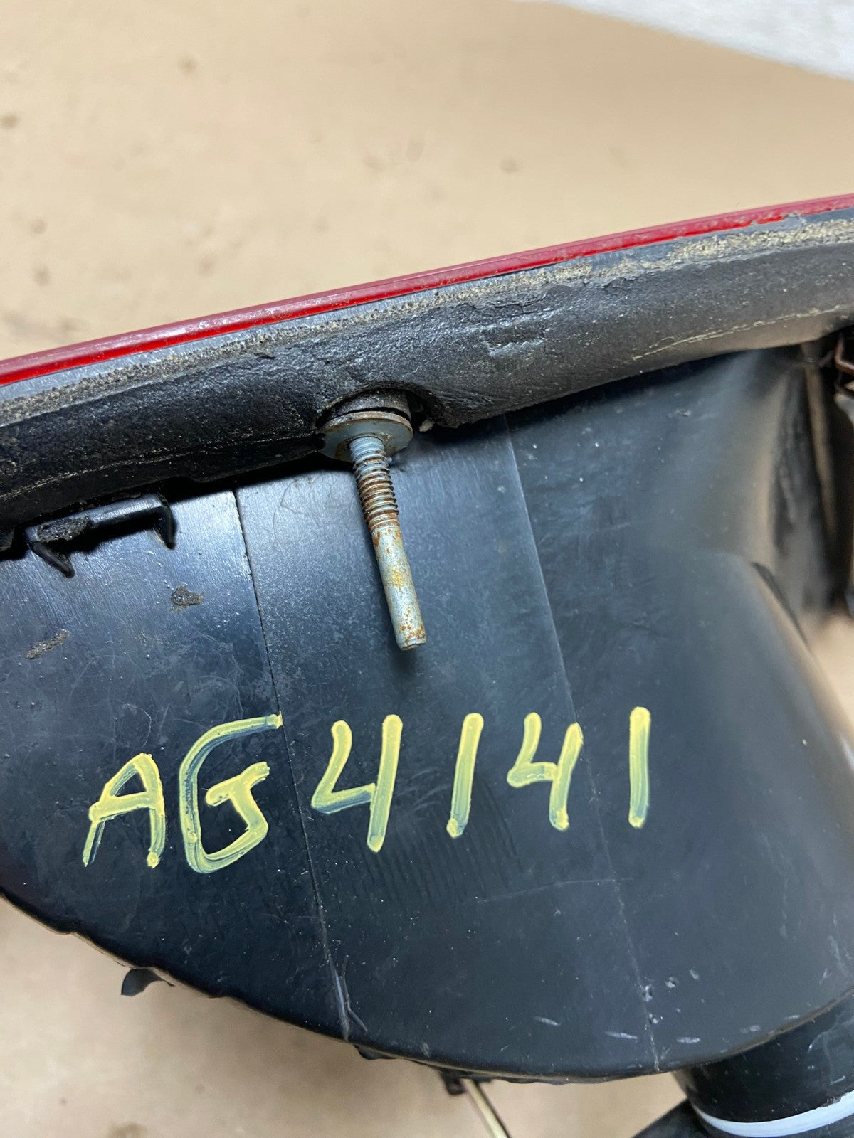 2007-2008 Chrysler Sebring Sedan Inner Right Passenger Tail Light AG4141 LK7