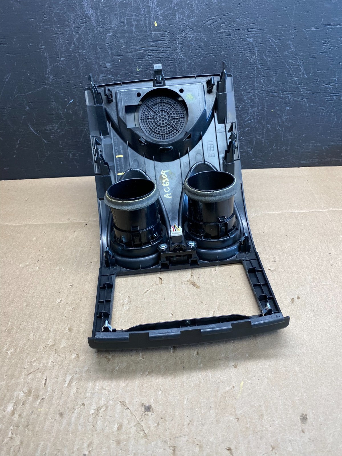 2011 2012 2013 Nissan Rogue Dash Upper Center Radio Bezel Trim AC6309 DG5