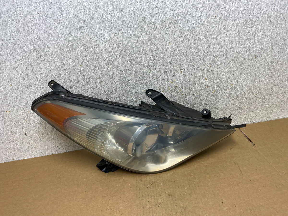 2004 2005 2006 Toyota Solara Halogen Headlight Right Passenger Side AI3304 DW0