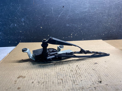 2010 to 2016 Cadillac SRX Rear Windshield Washer Wiper Motor Z4769 DG3