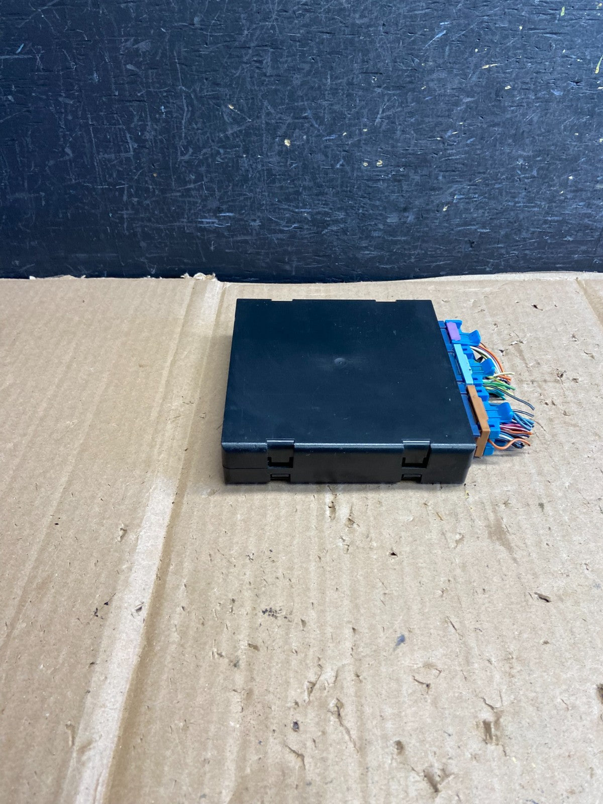 2002 Chevrolet Avalanche Silverado Body Control BCM Module AI2840 DG2
