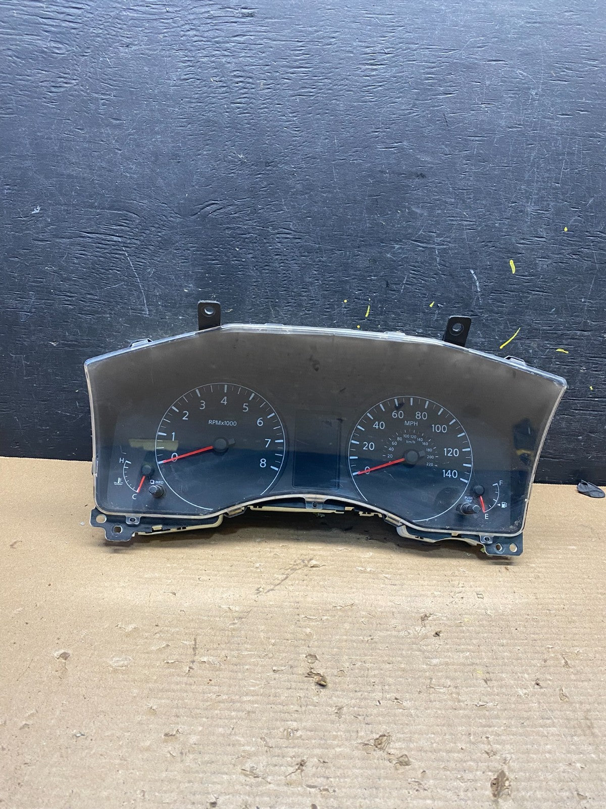 2008 2009 Nissan Pathfinder Speedometer Cluster Gauge OEM S8829 DG0