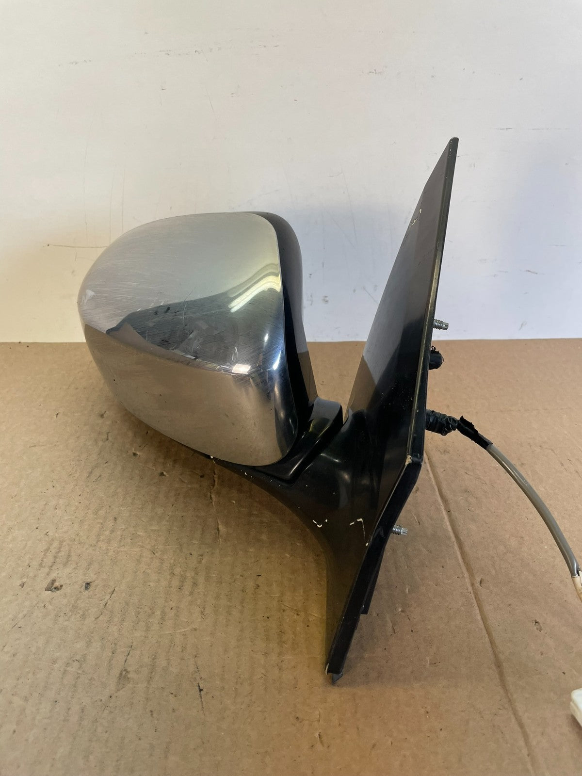 2009 to 2014 Nissan Murano Right Passenger Side View Door Mirror AH6251 DW1