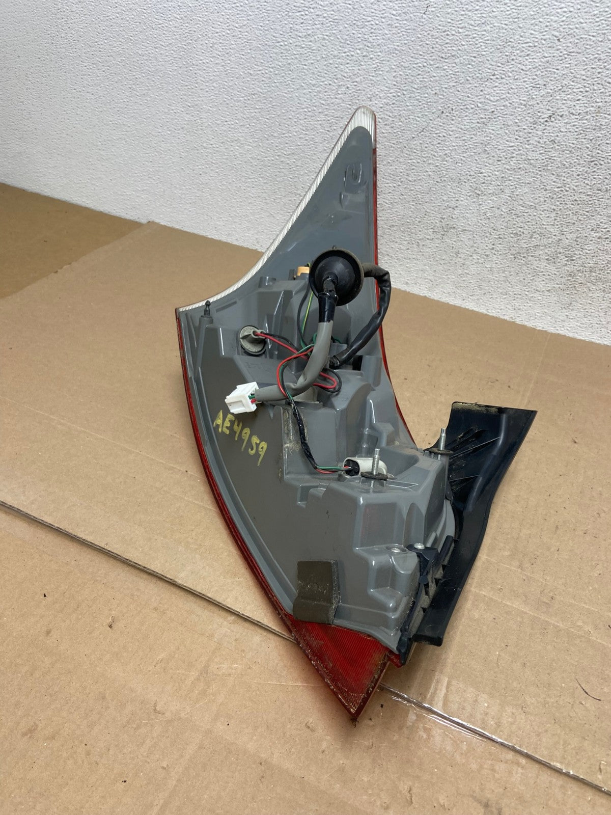 2009 2010 2011 Nissan Maxima Right Passenger RH Side Tail light AE4959 LK4