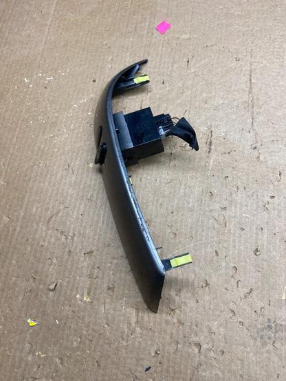 2004 to 2010 Toyota Sienna Right Side Radio Switches Bezel Trim z4248 DG1
