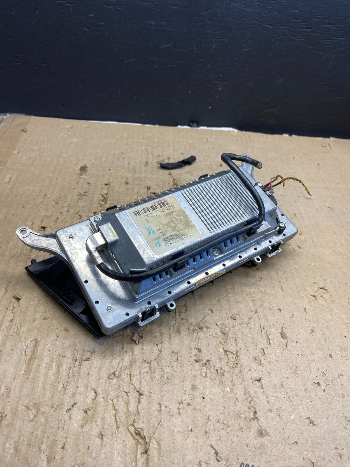 2007 - 2010 BMW X5 X6 Navigation Radio Information 8.8" Display Screen AB5713 DG4