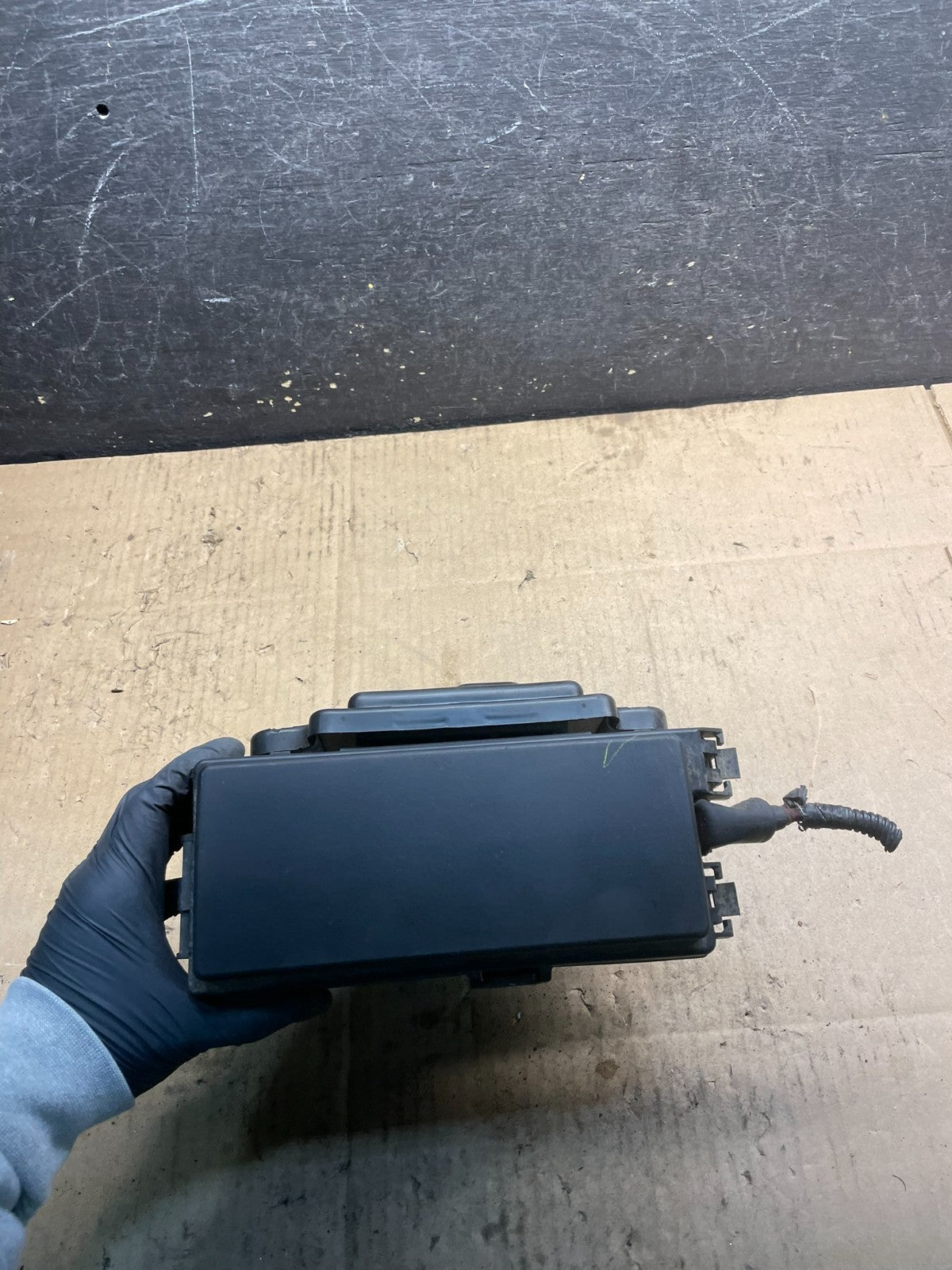 2005 Jeep Grand Cherokee BMC Body Module Power Fuse Box Relay W7174 DG4