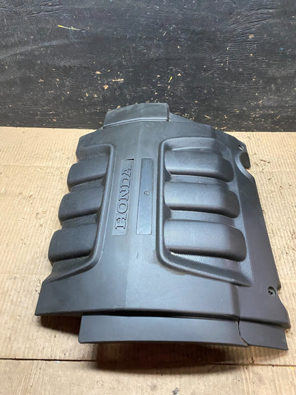2005 to 2007 Honda Odyssey Black Engine Cover t9924 DG3