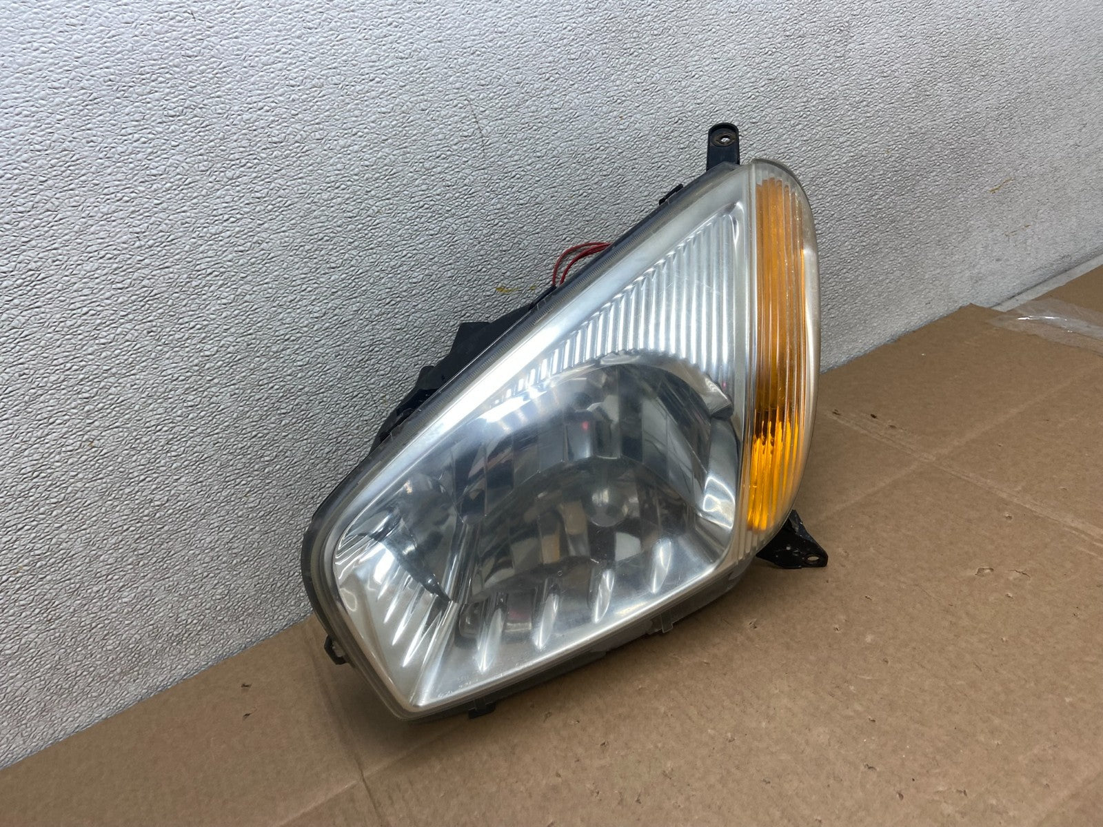 2001 - 2003 Toyota Rav4 Left Driver LH Side Headlight Halogen Oem Y8496 DW2