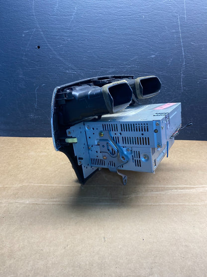 2004 to 2006 Lexus ES330 Es300 Radio Receiver Tape CD Air Vent AD7326 DG2