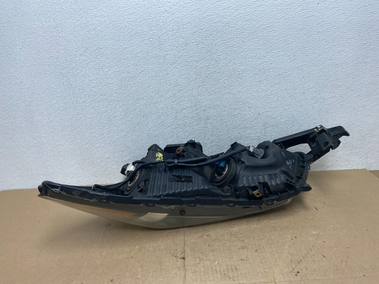 2008 to 2012 Honda Accord Sedan Right Passenger RH Headlight AE6862 DW6
