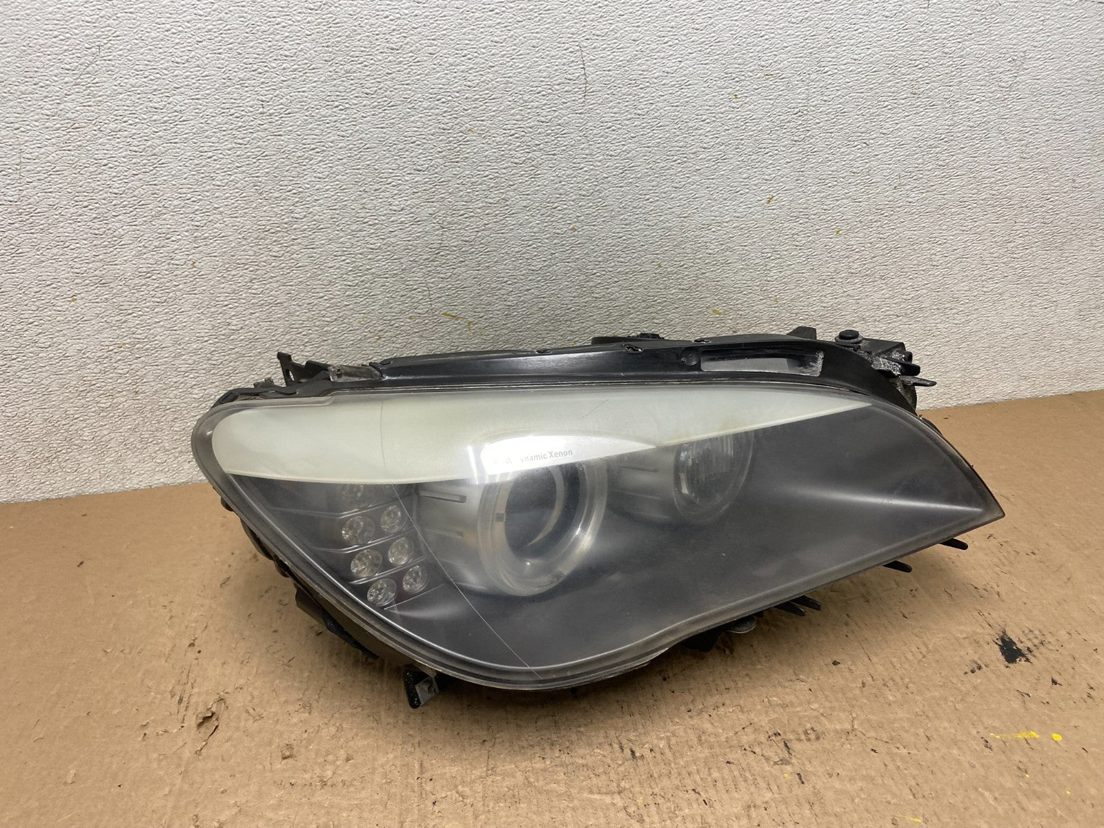 2009-2012 BMW 7-Series 740i 750i Right Passenger Xenon HID Headlight Q35670