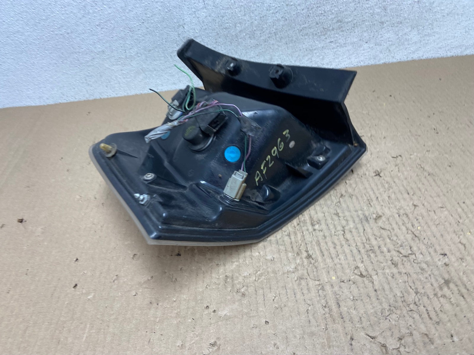 2007 to 2010 Ford Edge Tail light Right Passenger Rh Side AF2963 LK5