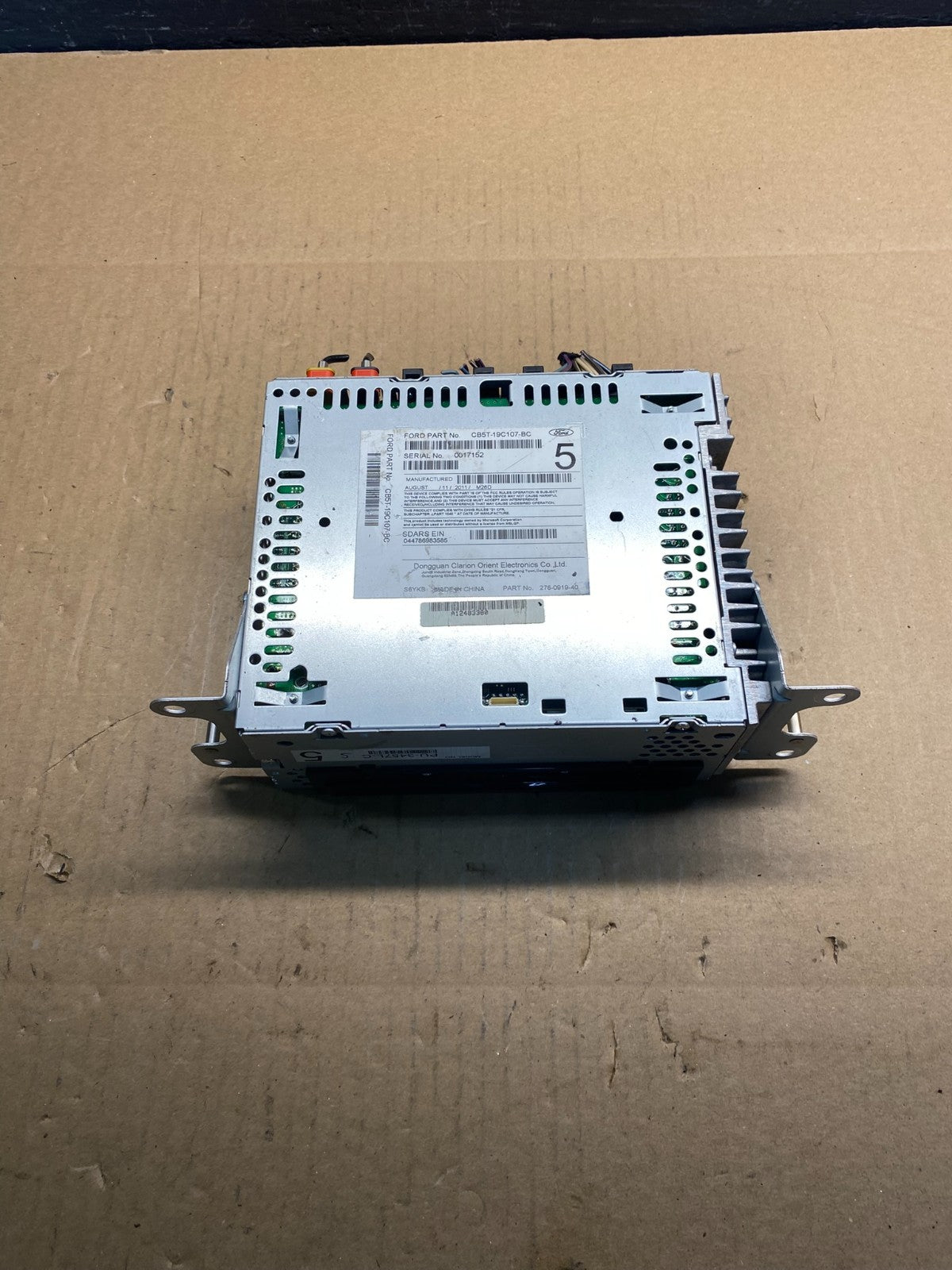 2011 to 2013 Ford Explorer Audio Equipment Radio Receiver AM FM CD ac2477 DG4