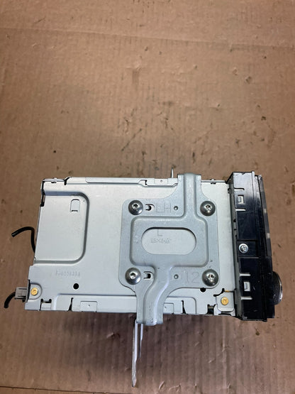 2012 to 2015 Nissan Rogue AM FM XM Radio CD Player Screen Receiver AB3114 DG4