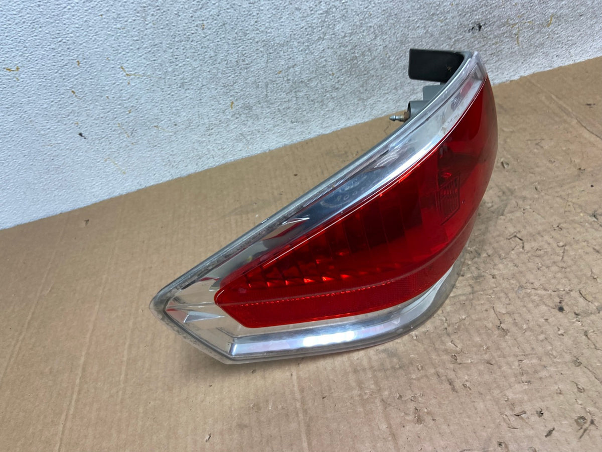 2008 2009 2010 2011 Ford Focus Sedan Left Driver Lh Side Tail Light AI5630 LK2