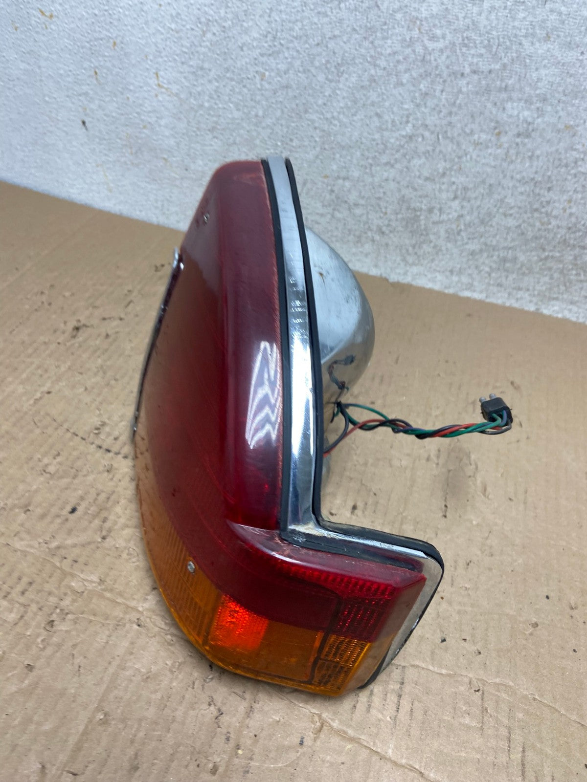 1986 to 1991 Jaguar Xjs Right Passenger RH Tail Lights AI1356 LK1