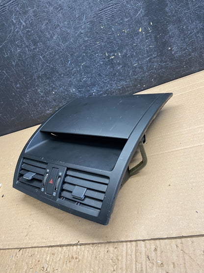 2009 to 2012 Mazda 6 Center Console Dash Dual Air Vent AG0233 DG5
