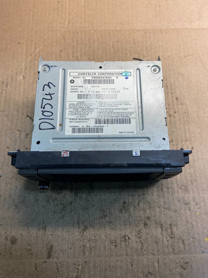 2008 2013 Jeep Dodge Chrysler Screen Display CD Player Satellite Radio Z0768 DG2