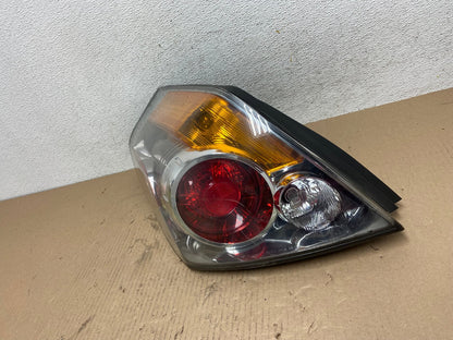 2007 to 2012 Nissan Altima Left Driver Lh Side Tail Light AE7330 LK1