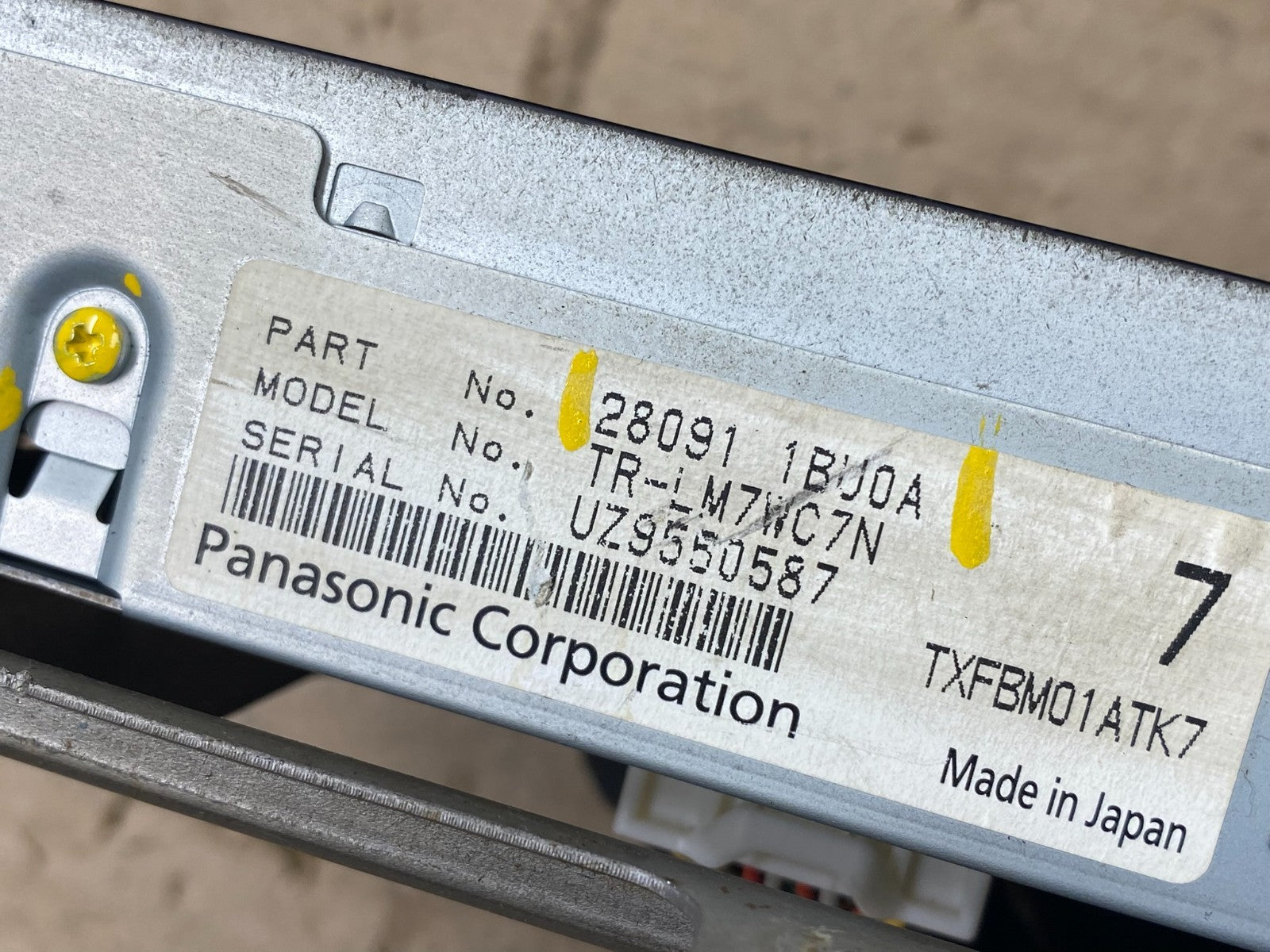 2011 - 2012 Infiniti G35 Information Display Screen 280911BU0A OEM X1959 DG6
